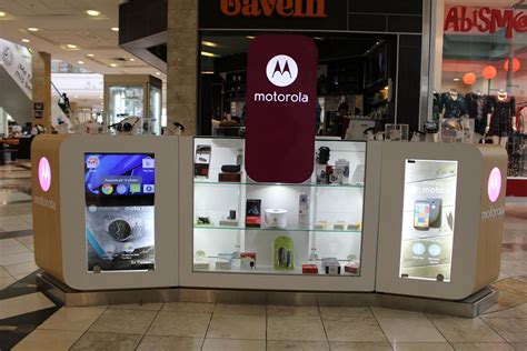 Motorola Inaugura Tres M Dulos De Venta En Santiago Emb Gerencia