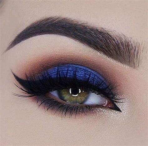 How To Rock Blue Makeup Looks Blue Makeup Ideas And Tutorials Eye Makeup Eye Makeup Tutorial