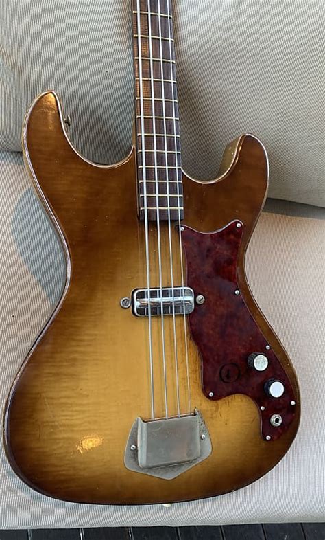 Kay K5930 1960s Burst Reverb