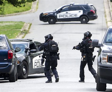 Swat Team Called For Subject Barricaded In Little Rock Home Police Say