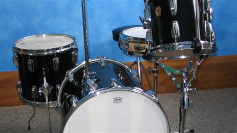 3 Tips For Using A Snare Stand To Mount Your Tom Drum