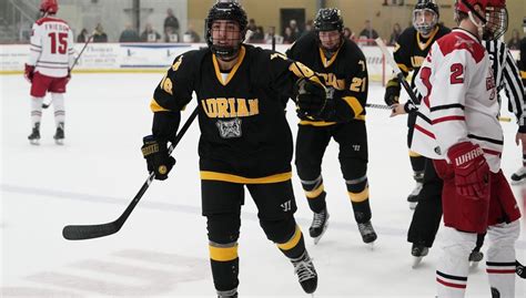 Adrian College Ice Hockey Plays Black & Gold Scrimmage – The Midwest ...