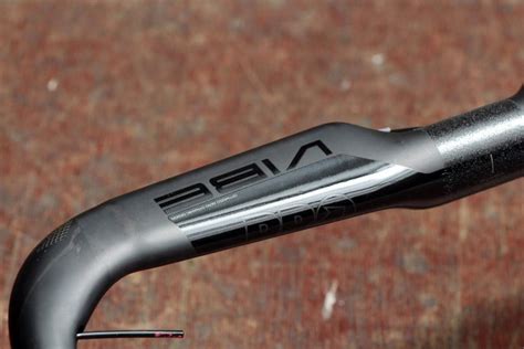 Review Pro Vibe Aero Carbon Handlebar Road Cc