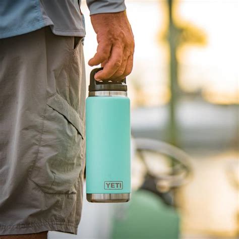 YETI Rambler Bottle With Chug Cap SEAFOAM 769ml 26oz Birstall