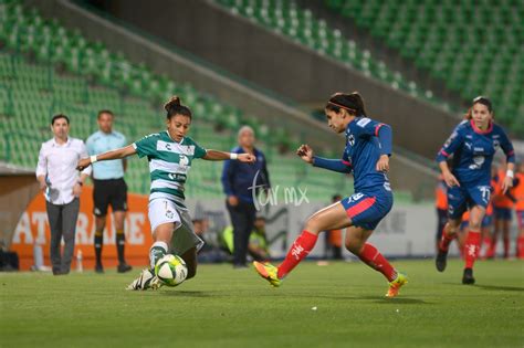 Brenda Alejandra Guevara Nicolás Santos vs Monterrey J9 C2019 Liga MX