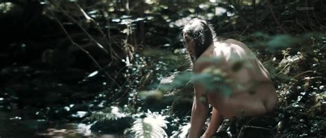 Nude Video Celebs June Lysj Nude Nu Vandrer Livet