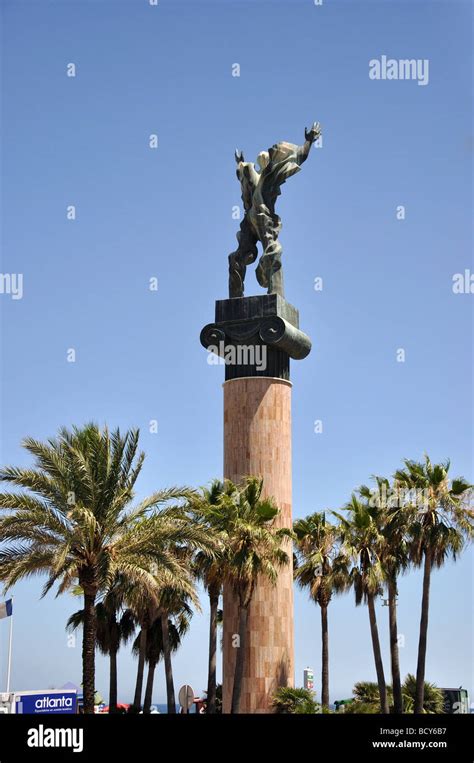 Statue At Costa Del Sol Hi Res Stock Photography And Images Alamy