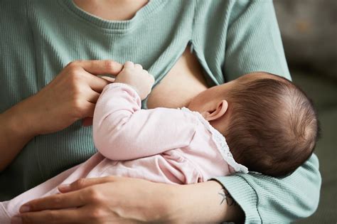 Conscientização sobre importância do leite materno fez crescer número