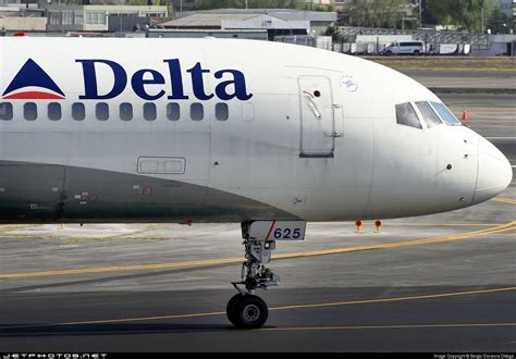 N625DL Boeing 757 232 Delta Air Lines Sergio Escarcia Ortega