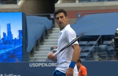 Djokovic Fue Descalificado Del Abierto De Ee Uu Por Pelotazo A Jueza De