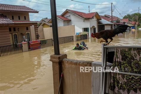 Kota Pekanbaru Dilanda Banjir Republika Online