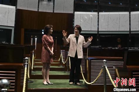 港澳会客厅｜李慧琼：以自身经历向香港市民讲好“一国两制”故事