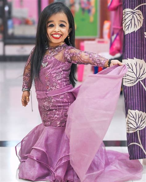 Jyoti Amge (@jyoti_amge) • Instagram photos and videos