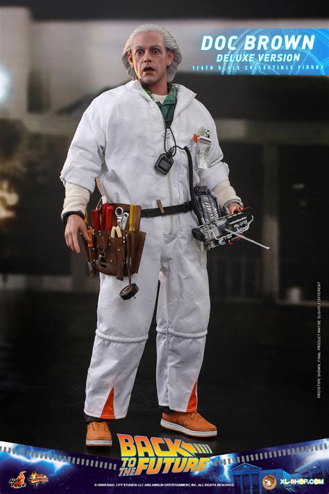 Hot Toys MMS Back To The Future Th Scale Doc Brown Collectible Figure Deluxe Version