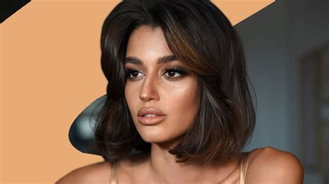 The ‘plush bob’ is the cool-girl cut that's giving volume | Glamour UK