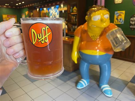 Review Dufftoberfest Beer And Pretzel Bowl With Cheese At Universal