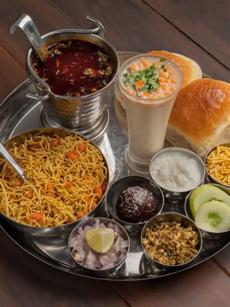 7 Easy And Delicious Maharashtrian Snacks To Munch With Evening Tea The