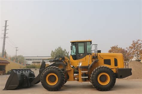 Luqing 5 Ton 956 Capacity Wheel Loader 956 China Machinery Wheel