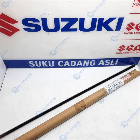 Jual WEATHERSTRIP LIST KACA PELIPIT KACA BAGIAN DALAM SUZUKI JIMNY