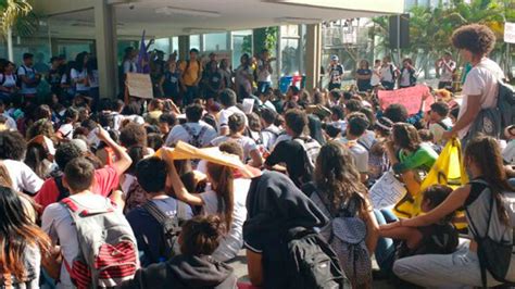 Protesto De Estudantes Da Unb Acaba Em Confus O E Pris Es Notibras