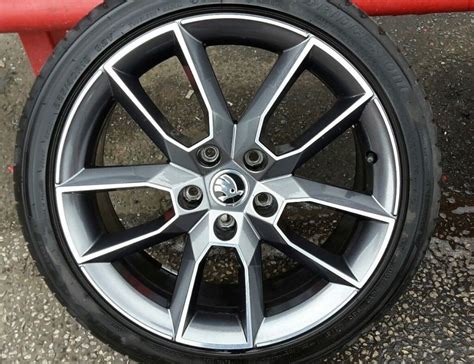 X Genuine Skoda Octavia Vrs Gemini Alloy Bridgestone