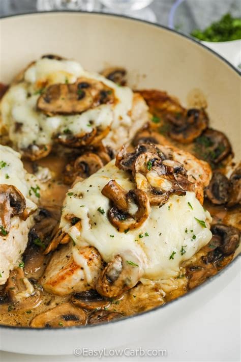 Skillet Chicken and Mushrooms (15 Min Prep!) - Easy Low Carb