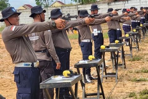 Tingkatkan Kemampuan Petugas Lapas Kelas Ii A Pekanbaru Latihan