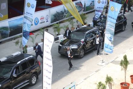 Convoy Nigerias President Muhammadu Buhari Leaves Editorial Stock Photo