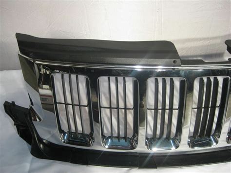 Jeep Grand Cherokee Grille 2011 2012 2013 Chrome Oem