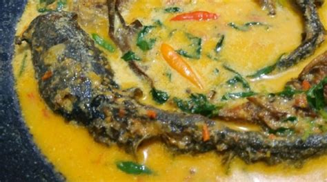 Resep Mangut Lele Khas Yogyakarta Makin Mantap Dengan Kemangi