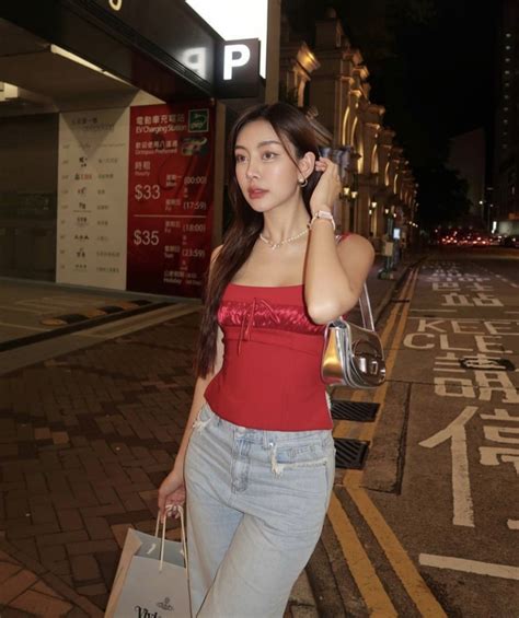 Local brand Việt ruột của Chi Pu Đốn tim nhiều bạn gái thậm chí khá hot tại Trung Quốc và