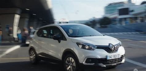 Imcdb Org Renault Captur S Rie J In Doc Nelle Tue Mani