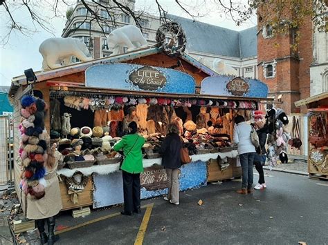 Créateurs artisans ateliers Les marchés de Noël du week end à