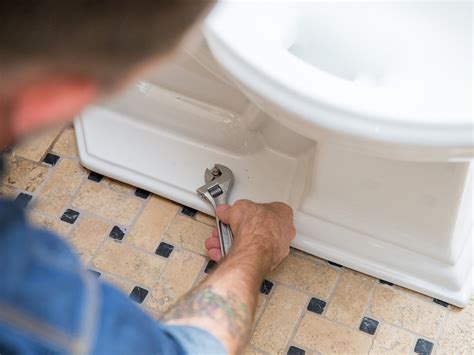 How To Replace A Toilet Diy Toilet Installation Guide Hgtv