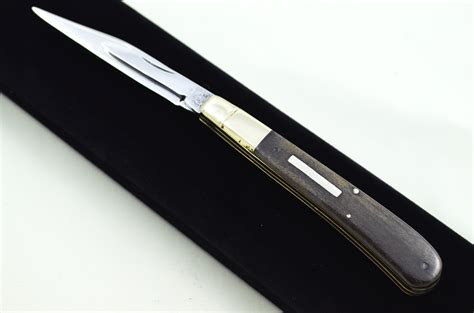 William Rodgers Sheffield Made 2 Bladed Buffalo Horn Scaled Pen Knife The Sheffield Cutlery Shop