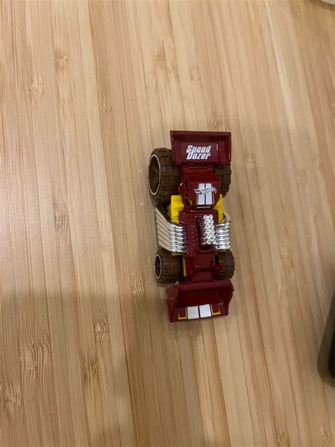 Машинка Hot Wheels Subaru Impreza B STi Version купить на OZON по низкой цене