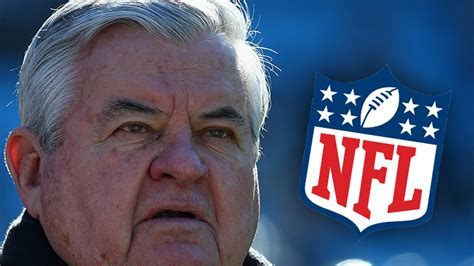 Panthers Owner Jerry Richardson Fined 2 75 Mil For Workplace Misconduct