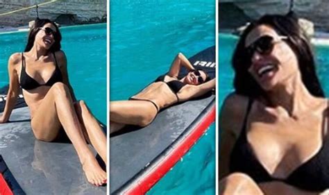 Demi Moore 59 Exudes Joy In Chic Bikini As She Reclines On