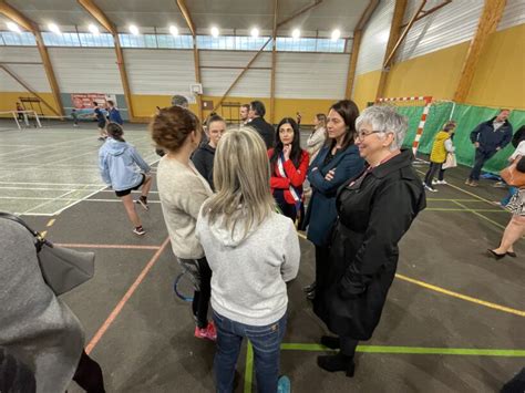 Camp N Ac Inauguration Du Nouveau Court De Tennis Les Lus Montent Au