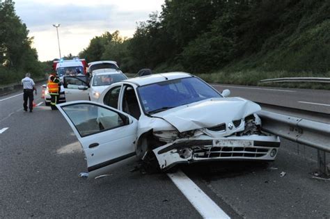 Une perte de contrôle sur la RN7 fait deux blessés légers Saint