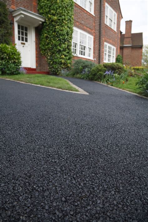 Top 3 Benefits That Make Blacktop the Perfect Driveway Paving Option ...