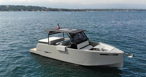 De Antonio Yachts D Xplorer Bateaux De Plaisance Vendre