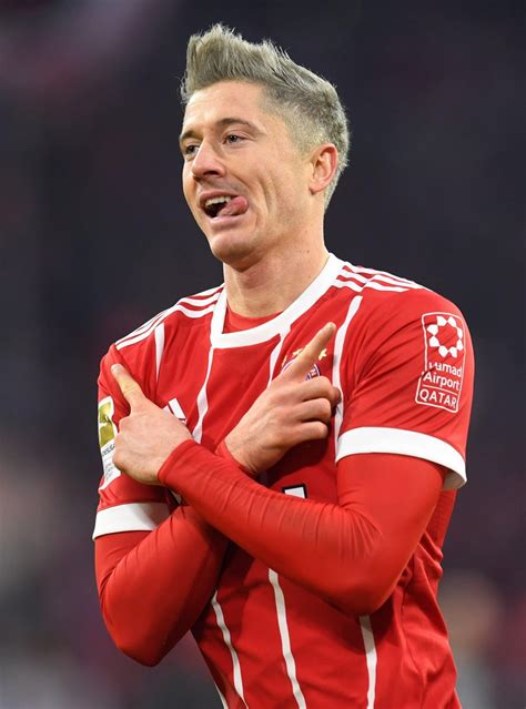 Robert Lewandowski Zdradza Dlaczego Zmieni Kolor W Os W