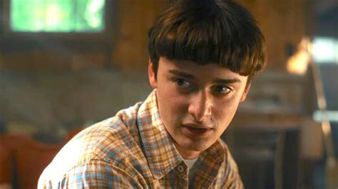 Stranger Things Season 4 Noah Schnapp Confirms Will Byers Is Gay