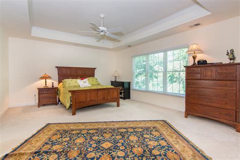 Mansion Woods on Behance