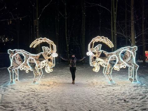 Lumina Park Wrocław Zamek Topacz park iluminacji we Wrocławiu