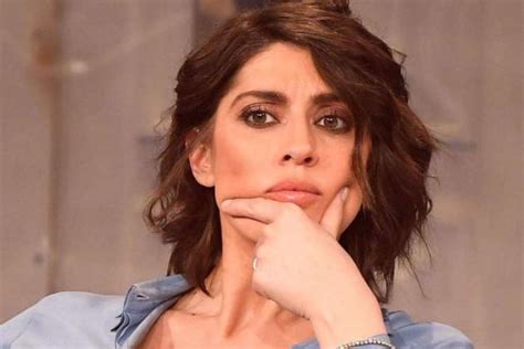 Elisa Isoardi Il Drammatico Racconto Della Malattia Cos Ho Scoperto