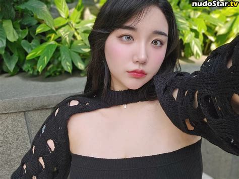 E Chi h e chi h official 이치 Nude OnlyFans Photo 10 Nudostar TV