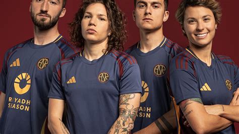 La Terza Maglia Dell As Roma