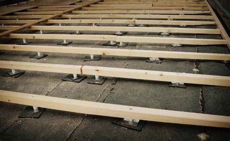 Как крепить лаги к бетонному полу - особенности, инструмент